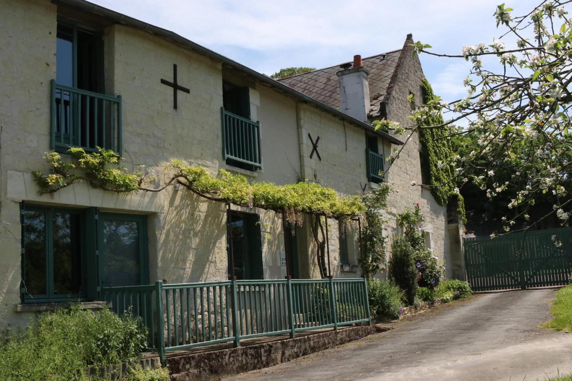 Chambres D'Hotes Du Noisillet Cinais Экстерьер фото